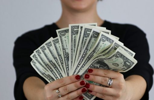 کسب درآمد دلاری از سفر